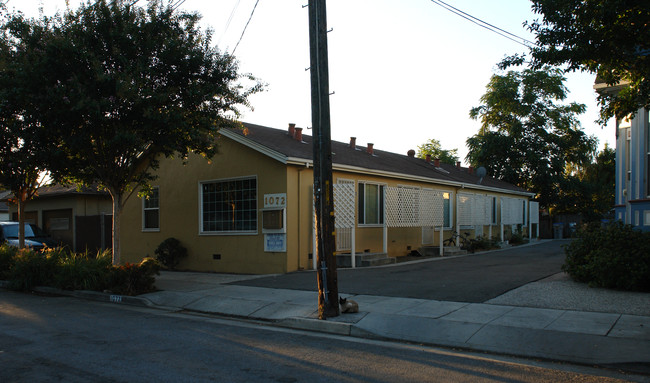 1072-1076 Luther Ave in San Jose, CA - Foto de edificio - Building Photo