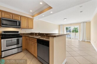 151 NE 16th Ave in Fort Lauderdale, FL - Building Photo - Building Photo