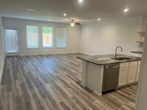 10519 Hadley Pk Trl in Houston, TX - Building Photo - Building Photo