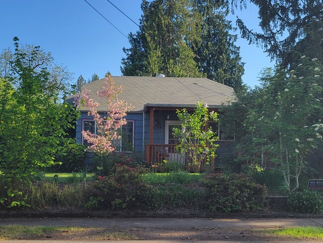 13220 SW Hazel St in Beaverton, OR - Building Photo - Building Photo