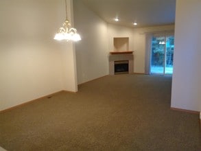 7429 84th Ave Ct NW in Gig Harbor, WA - Building Photo - Building Photo