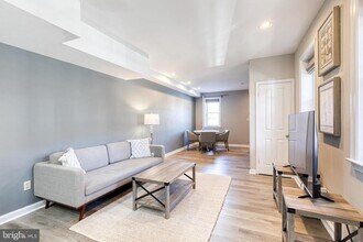 447 Gittings St in Baltimore, MD - Building Photo - Building Photo