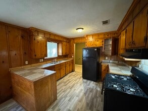 1547 Dianne Dr in Jackson, MS - Building Photo - Building Photo