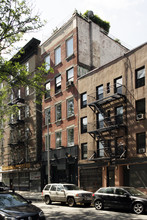 436 E 11th St in New York, NY - Building Photo - Building Photo