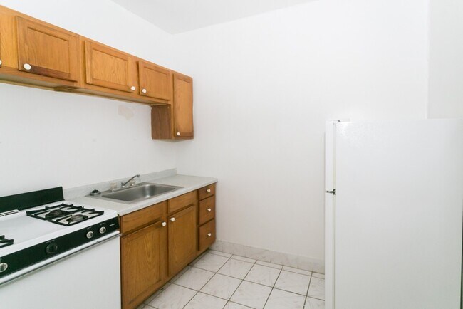 4856 N Damen Ave in Chicago, IL - Building Photo - Building Photo