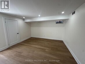 39 Walls Cres in New Tecumseth, ON - Building Photo - Building Photo