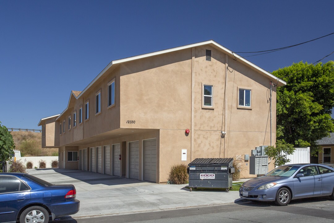 Lakeshore Drive Apartments in Lakeside, CA - Building Photo