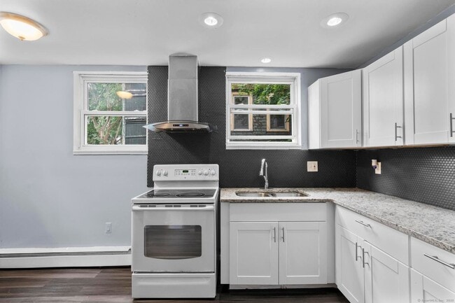 22 Wyman St in Waterbury, CT - Building Photo - Building Photo