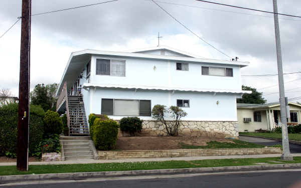 1005 S Marguerita Ave in Alhambra, CA - Building Photo