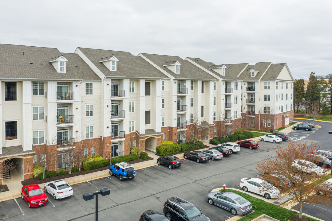 Commons at Potomac Square in Sterling, VA - Foto de edificio