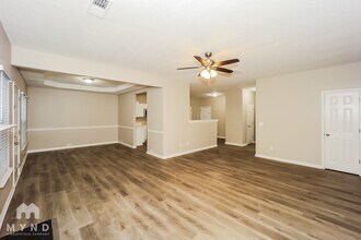 5805 Little River Rd in Atlanta, GA - Foto de edificio - Building Photo