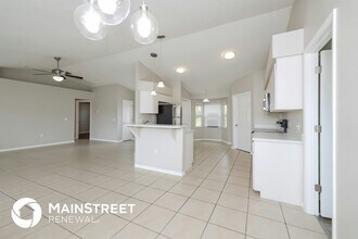 102 Ashley Loop in Davenport, FL - Building Photo - Building Photo