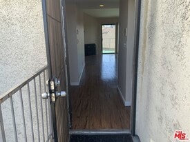 620 W Hyde Park Blvd in Inglewood, CA - Building Photo