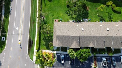 55 Truman Dr in Weston, FL - Building Photo - Building Photo