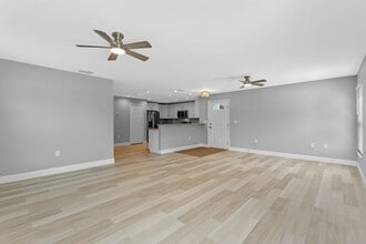 2930 Alatka Ln in Deltona, FL - Building Photo - Building Photo