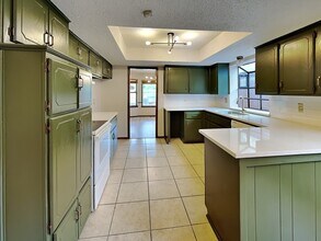 2200 Sandy Creek Trail in Edmond, OK - Building Photo - Building Photo