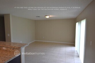 146 Gables Blvd in Weston, FL - Building Photo - Building Photo