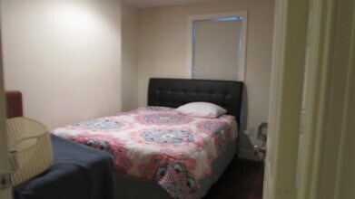 66 E King St in Shippensburg, PA - Building Photo - Building Photo