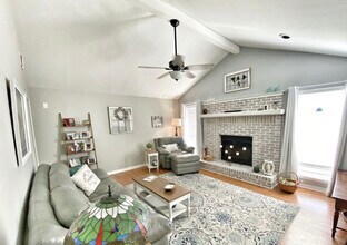 4035 Woodridge Rd in Panama City, FL - Building Photo - Building Photo
