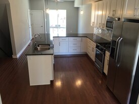 1806 Frankford Ave, Unit A in Philadelphia, PA - Building Photo