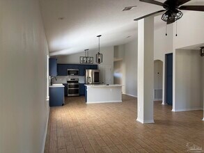 4776 Hilarita Cir in Pace, FL - Building Photo - Building Photo