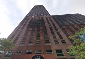 474 N Lake Shore Dr in Chicago, IL - Building Photo