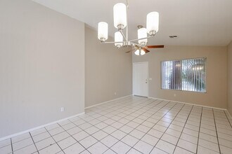 3215 W Abraham Ln in Phoenix, AZ - Building Photo - Building Photo