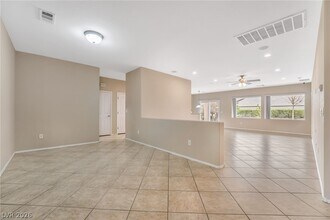 2560 Crater Rock St in Henderson, NV - Building Photo - Building Photo