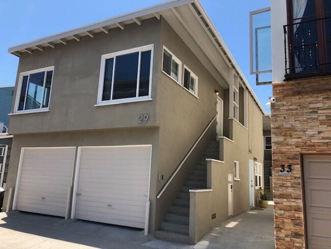property at 29 66th Pl