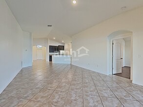 13309 Wellington Hills Dr in Riverview, FL - Building Photo - Building Photo