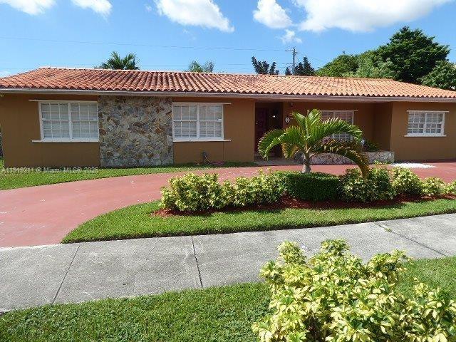 property at 960 SW 95th Ave