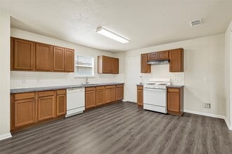 29402 Legends Stone Dr in Spring, TX - Building Photo - Building Photo