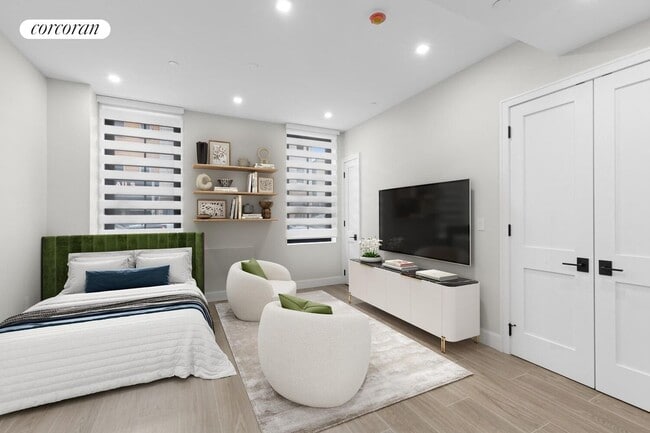 property at 760 Metropolitan Ave