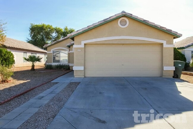 property at 4127 W Solar Dr