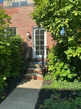 7482 Center St in Mentor, OH - Building Photo - Building Photo