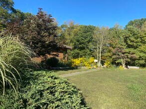 319 Hell Hollow Rd in Voluntown, CT - Building Photo - Building Photo