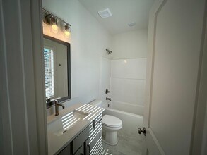 Brand New Townhome off Wire Rd, Close to Vet School and City Soccer Complex in Auburn, AL - Building Photo - Building Photo