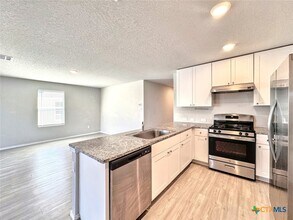 506 Blue Stem Rd in New Braunfels, TX - Building Photo - Building Photo