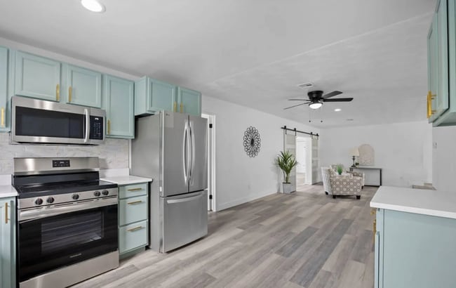 property at 814 Hall St