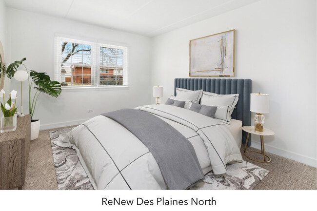 ReNew Des Plaines North in Des Plaines, IL - Building Photo - Building Photo