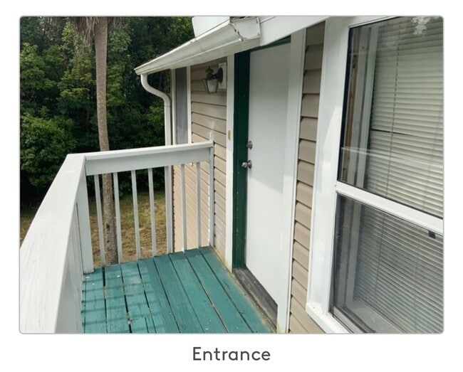 582 N Volusia Ave, Unit A in Orange City, FL - Building Photo - Building Photo
