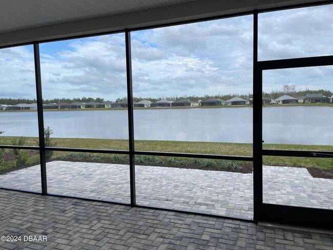 818 Bama Breeze Dr in Daytona Beach, FL - Building Photo - Building Photo