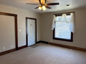 208 E Front St in South Whitley, IN - Building Photo - Building Photo