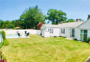 21 Woodsia Trail in South Kingstown, RI - Building Photo - Building Photo