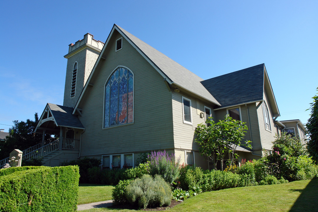 2456-2462 SE Tamarack Ave in Portland, OR - Building Photo