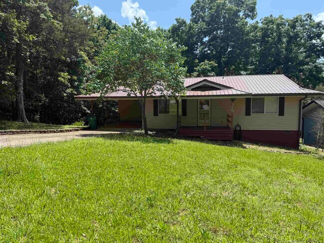 property at 175 Cherokee Rd
