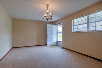 307 Cypress St in Greeneville, TN - Building Photo - Building Photo