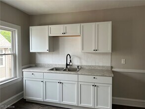 1311 W 69th St in Cleveland, OH - Building Photo - Building Photo