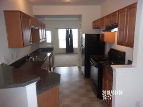 905 Dominion Townes Ct in Richmond, VA - Building Photo - Building Photo