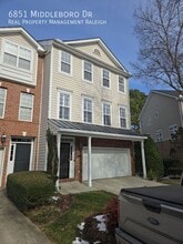 6851 Middleboro Dr in Raleigh, NC - Building Photo - Building Photo